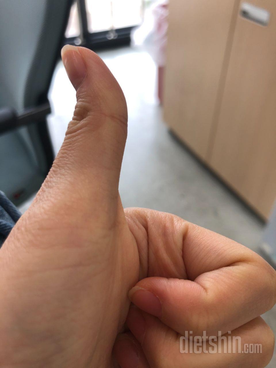 그냥 치킨같아요 양념치킨 존맛탱