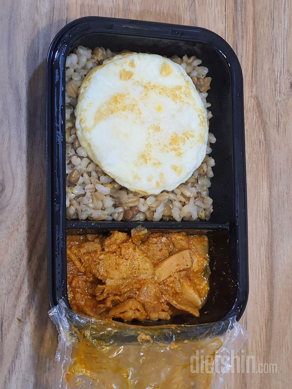 너무 작긴한데 맛은 앵간해요