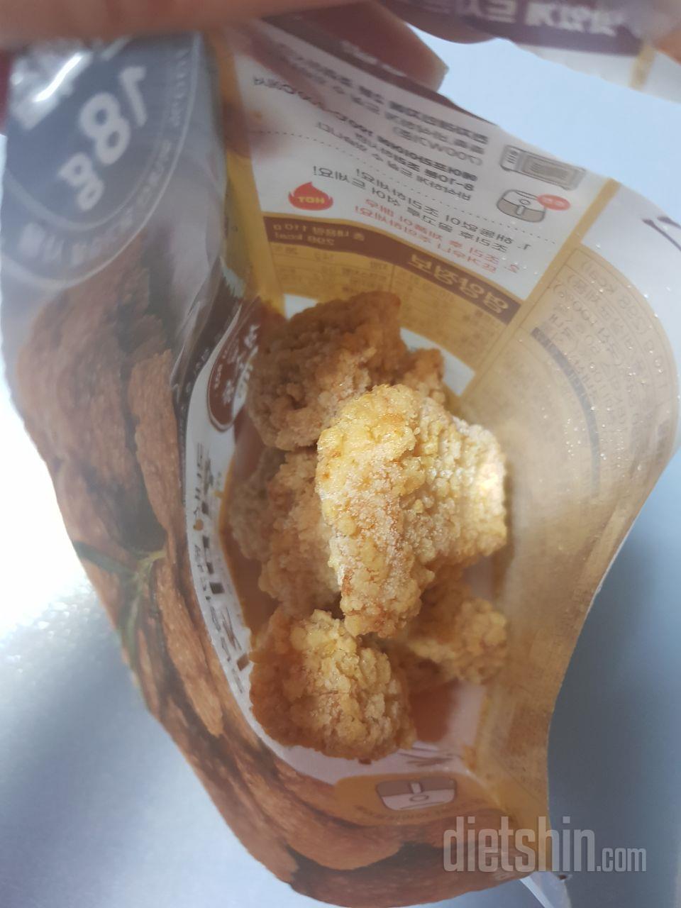 엄마가 치킨보다 더 맛있대요!!!
치
