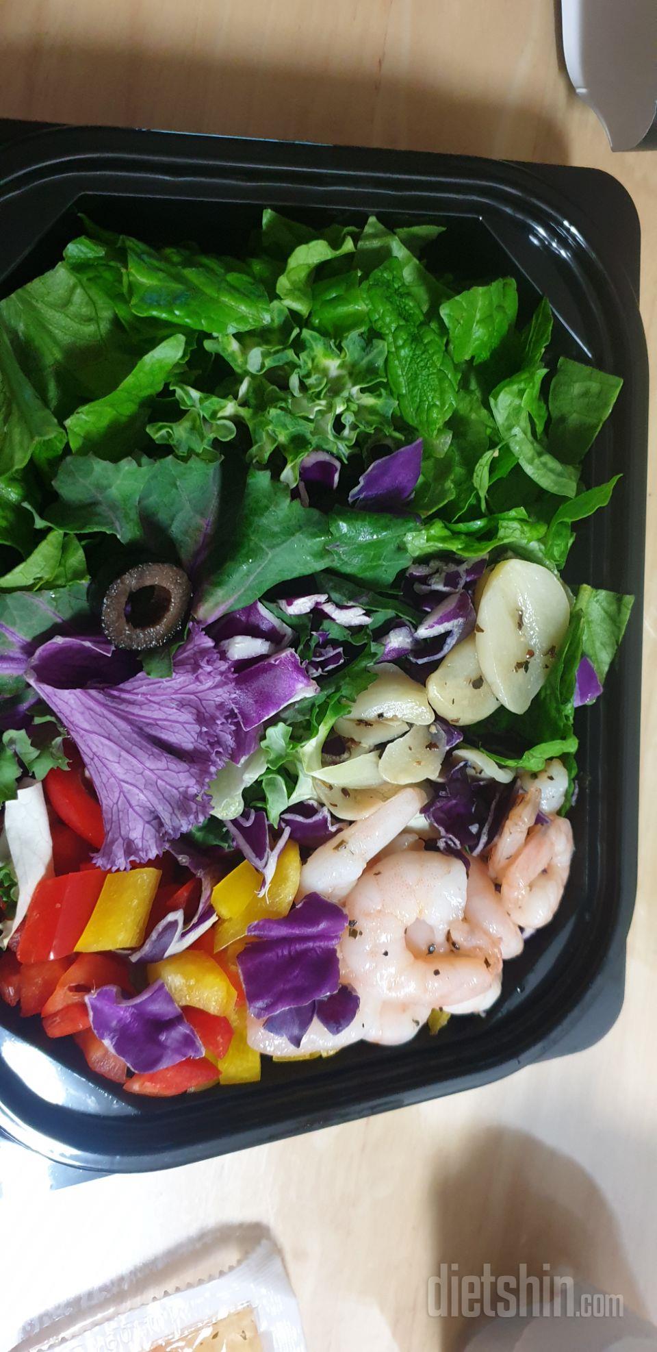 바로 먹기만 하니 간편하기는해요. 사