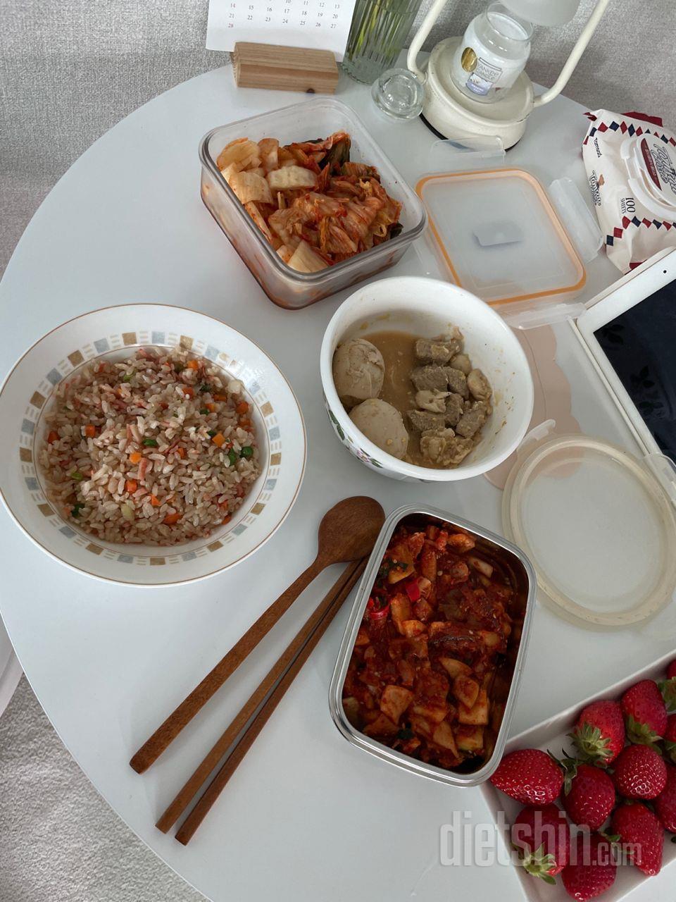 점심대용으로 먹는데
맛있어용 !
다이