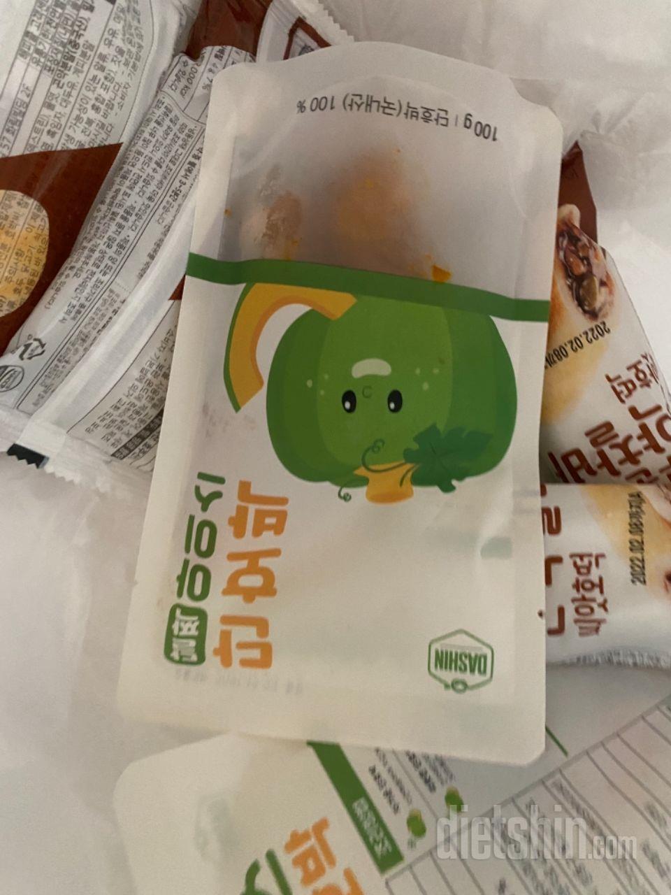 먹어볼게요 맛나겠죠? 히히히