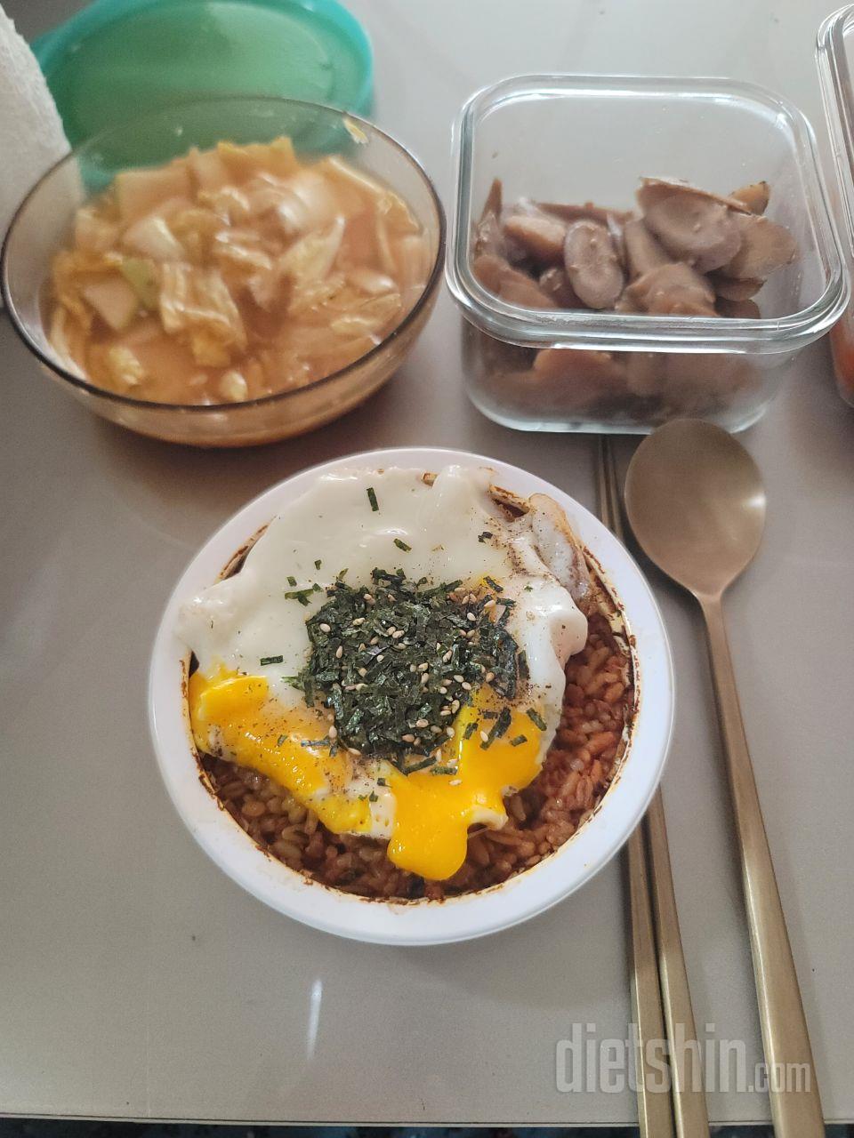 바쁠때 간단하게 후딱 먹기 좋아요

