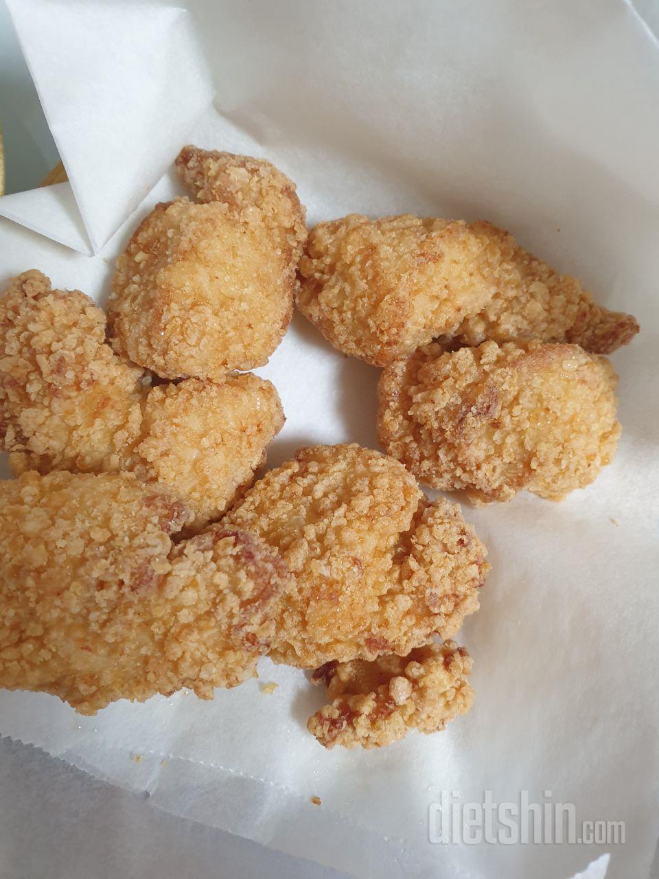 갠취ㅋㅋㅋ엄청 맛나요.간은 막 약하진