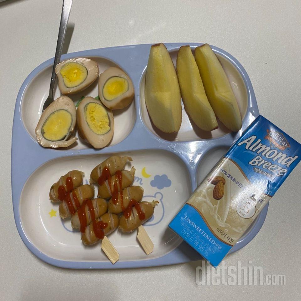 스리라차 소스 샥샥 뿌려 먹으면 존맛