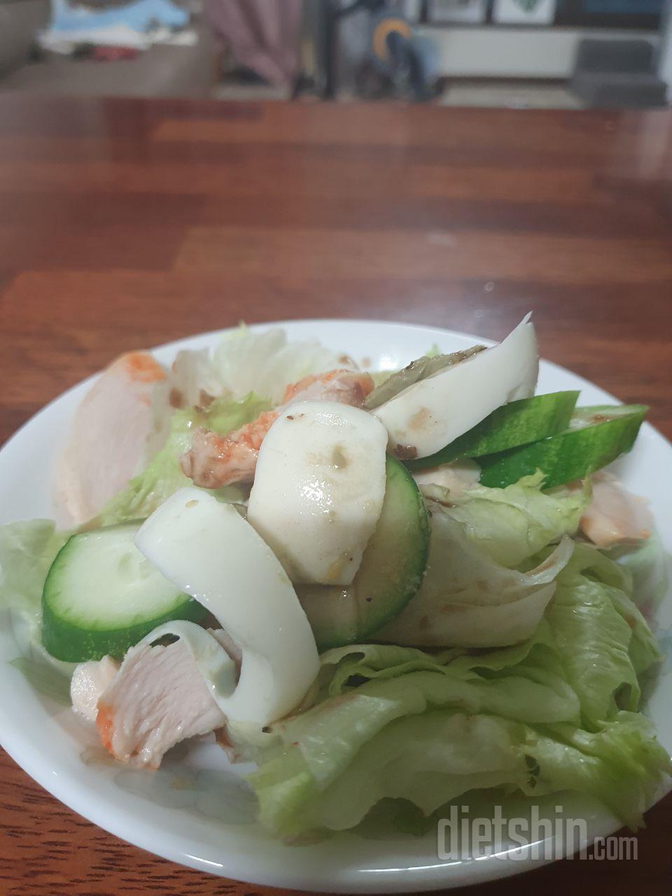 가격대비 상품구성 및 알차네요.맛있게