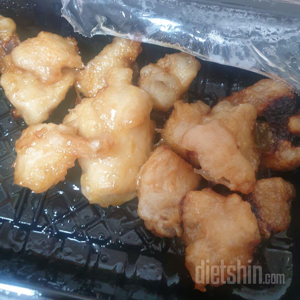 기대보단 너무 딱딱하고 소스도 그냥