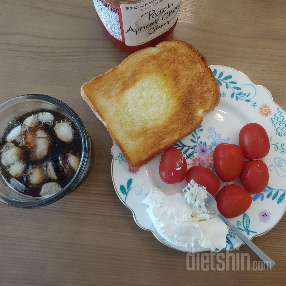 맛있어요. ㅠㅠ 계속시키는 중입니다.