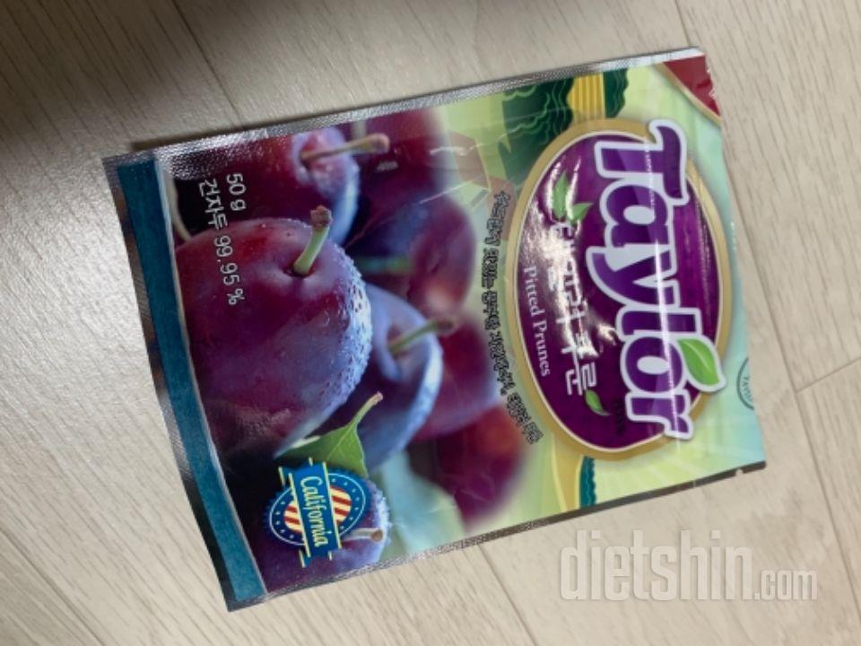 다이어트 중인데... 푸룬 맛이나 식