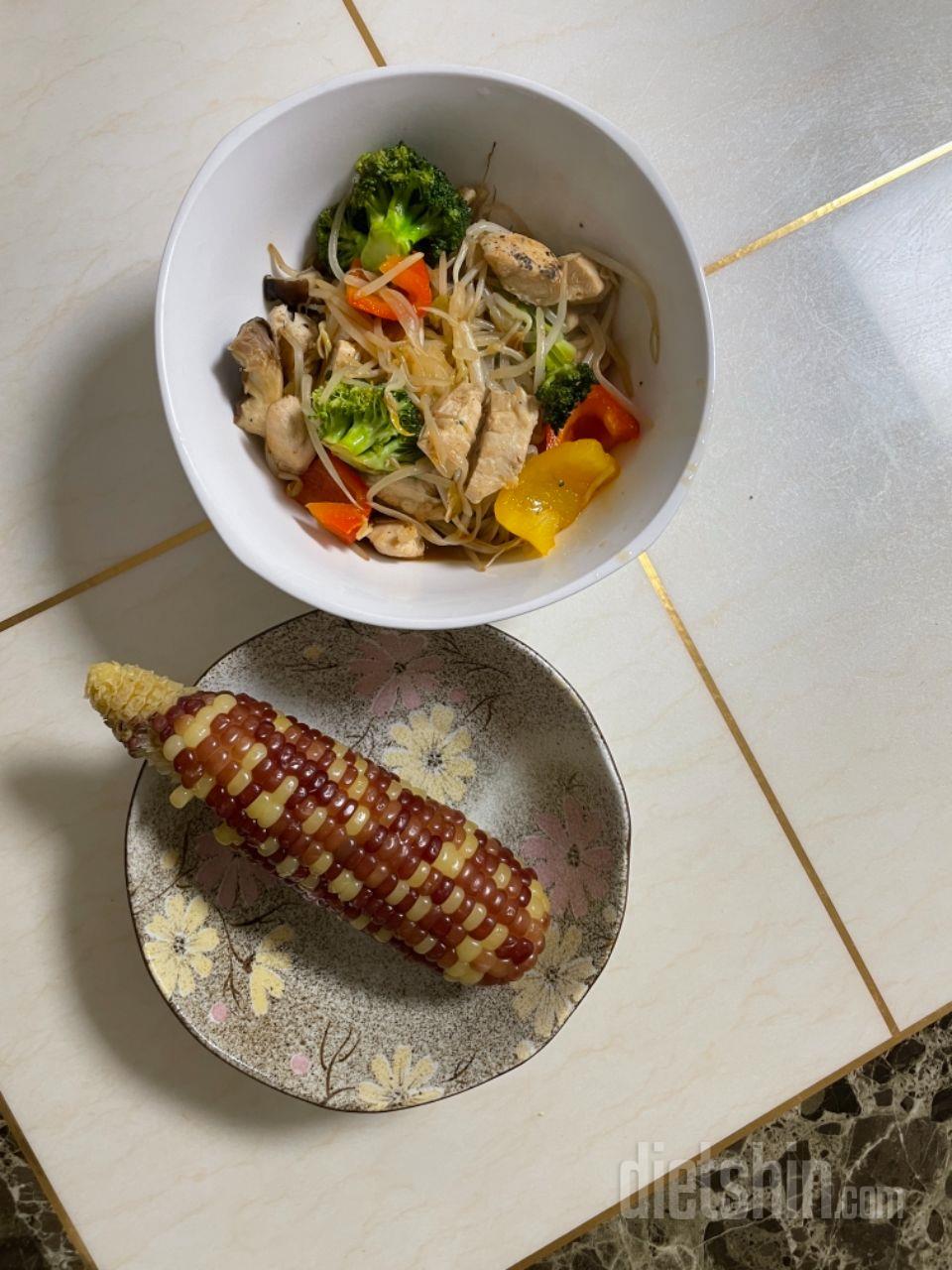 처음에는 맛없다고 느껴서 거의 몇달