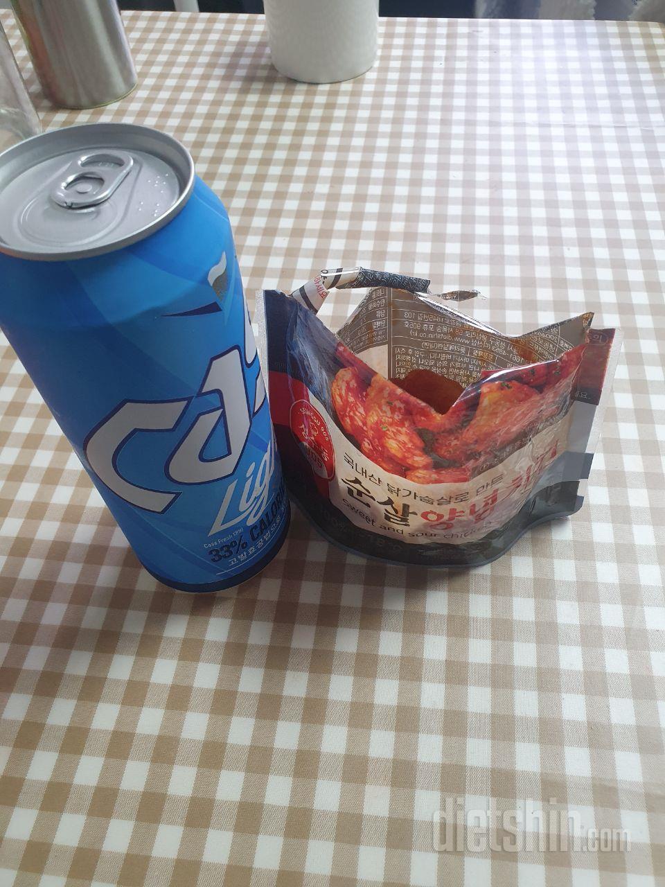 전자렌지 돌려먹으면 촉촉하고 맛있어요