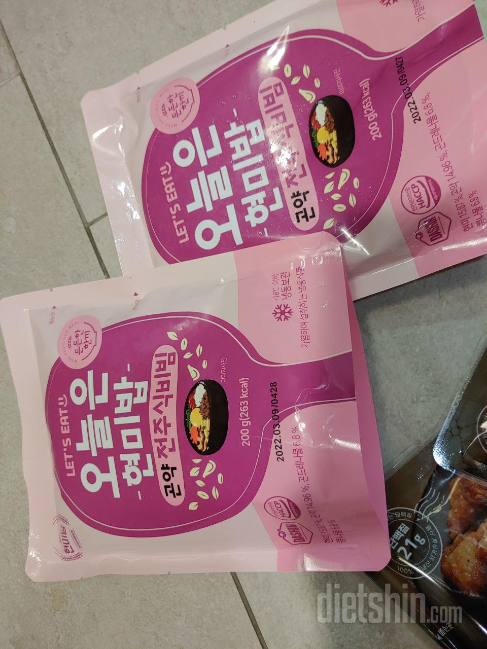 매콤하고 씹는 맛이 좋아요