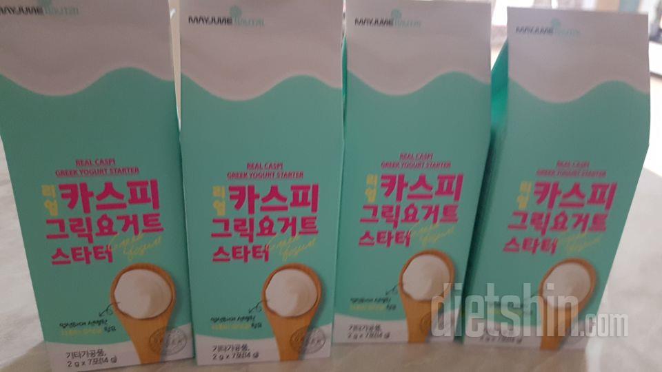 설명대로 우유 1리터에 스타터 1포
