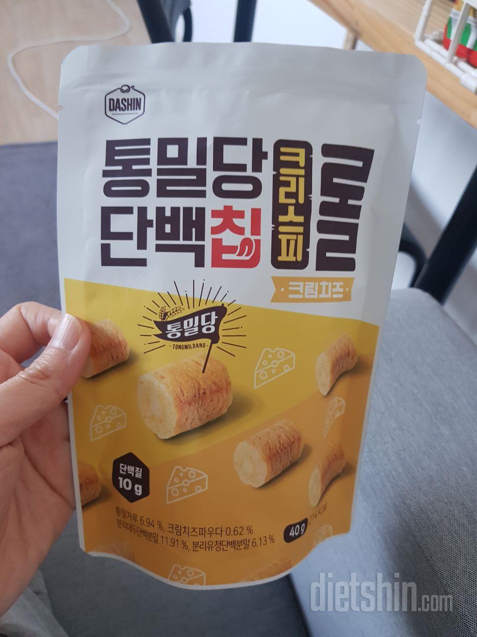 초코랑 치즈 넘나 맛있어용 
계속 시