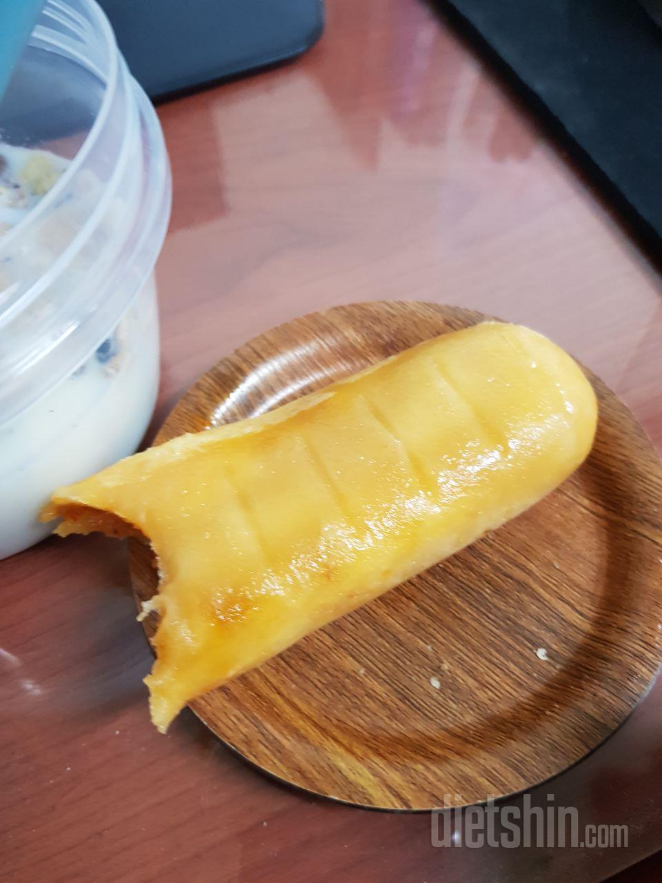 불닭만 먹었는데 뜨거운데 맵기까지해요