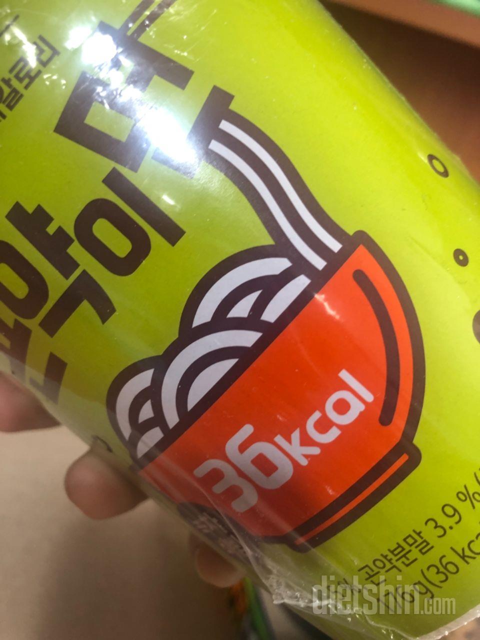 보통 곤약면보다 더 맛있는 것 같아요