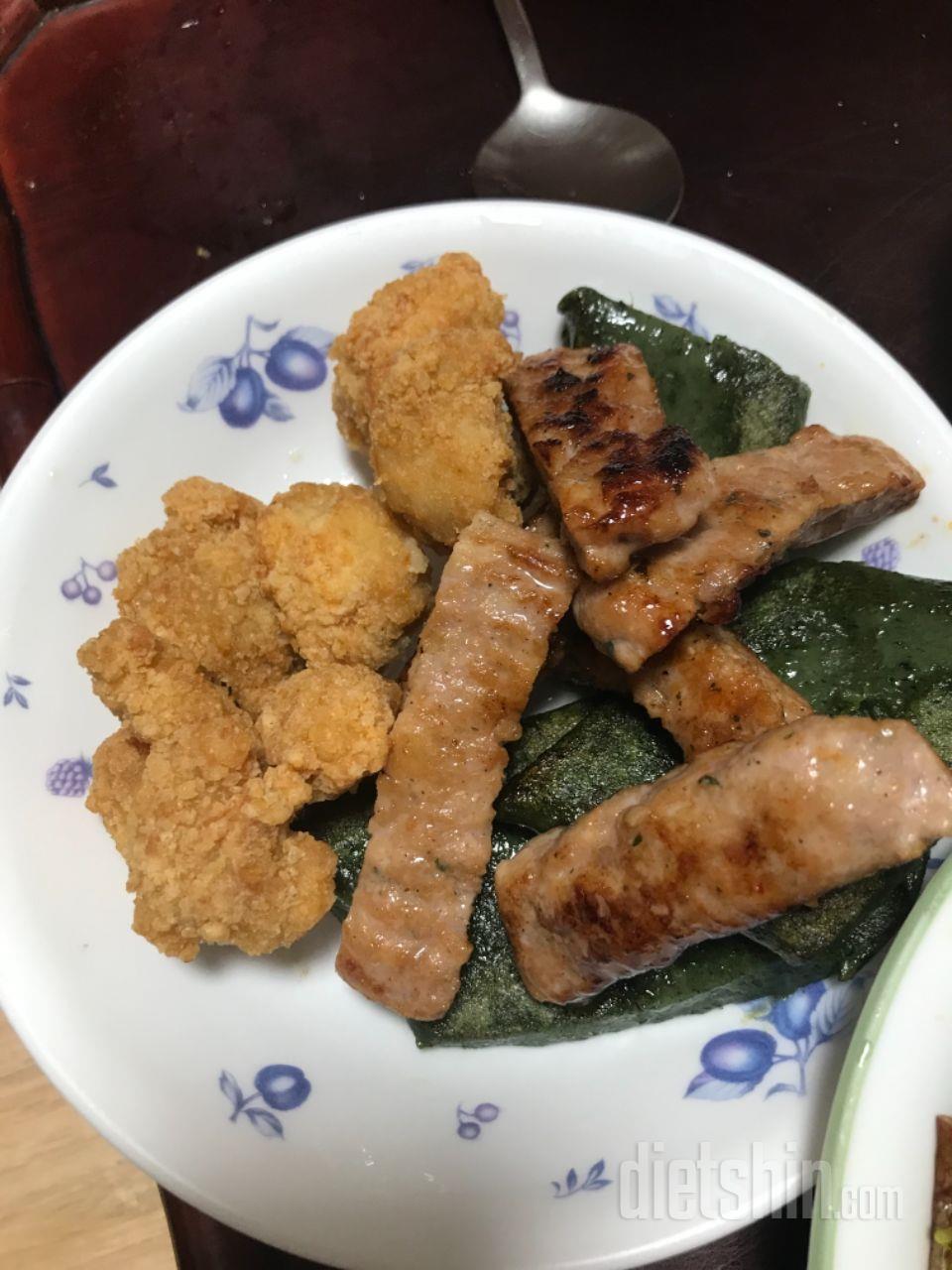 맛나용 ㅋㅋ 엄마도 다이어트 식품치고