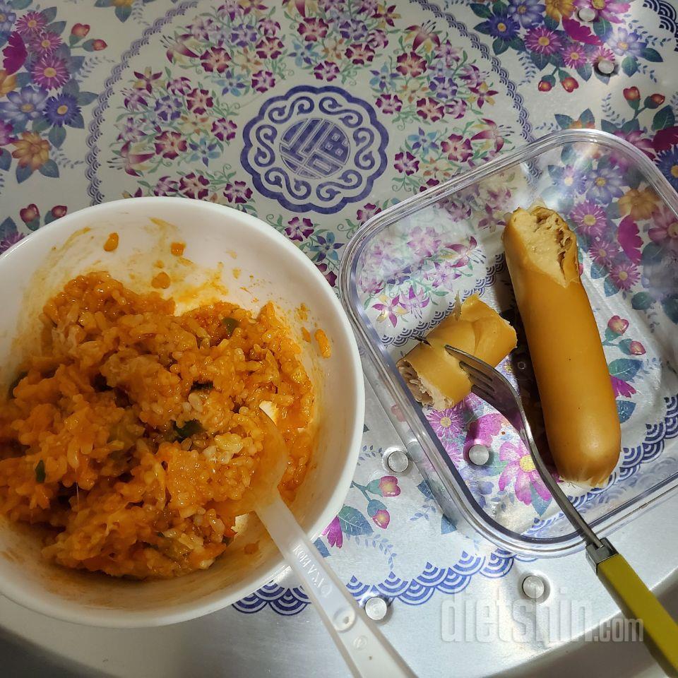 떡볶이 볶음밥 진짜 맛있어요
앞전에