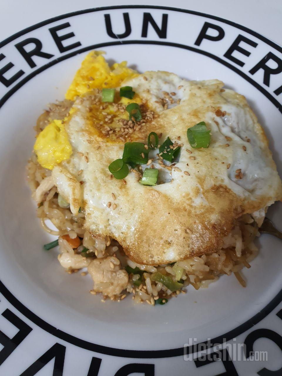 오오 맛있어요~ 
잡채볶음밥,계란볶음