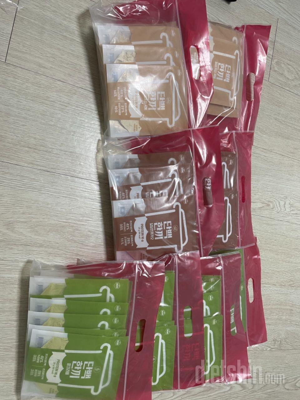 21포+7포 세트 2개를 시켰는데 서