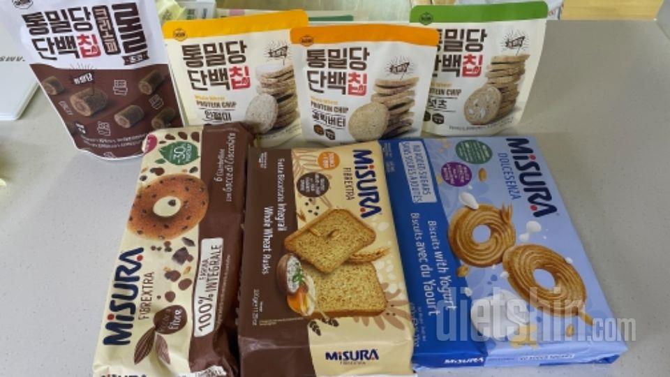 지난번 구입때 사은품으로 단백칩넛츠를