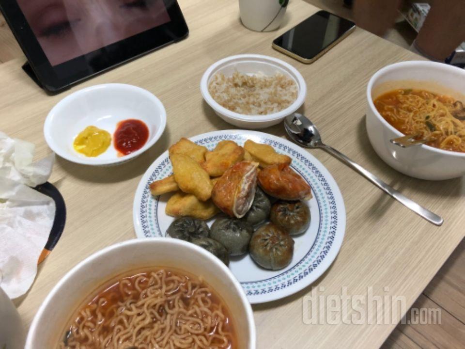 맛있어요!!! 피도 쫀득쫀득 하고 에