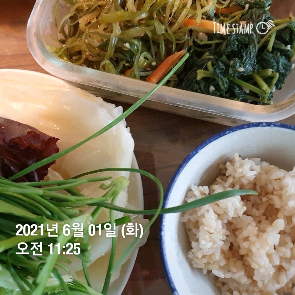 06월 01일( 점심식사 413kcal)