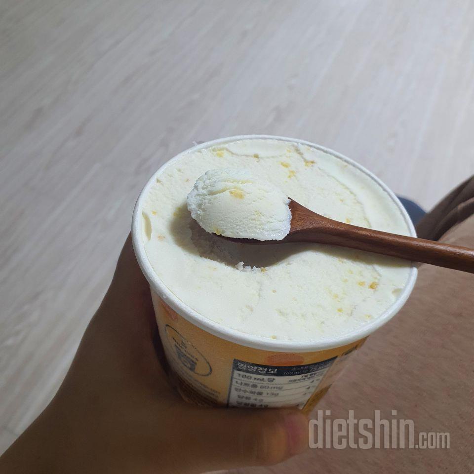 초코맛 먹어보구 흑임자가 맛있다고해서