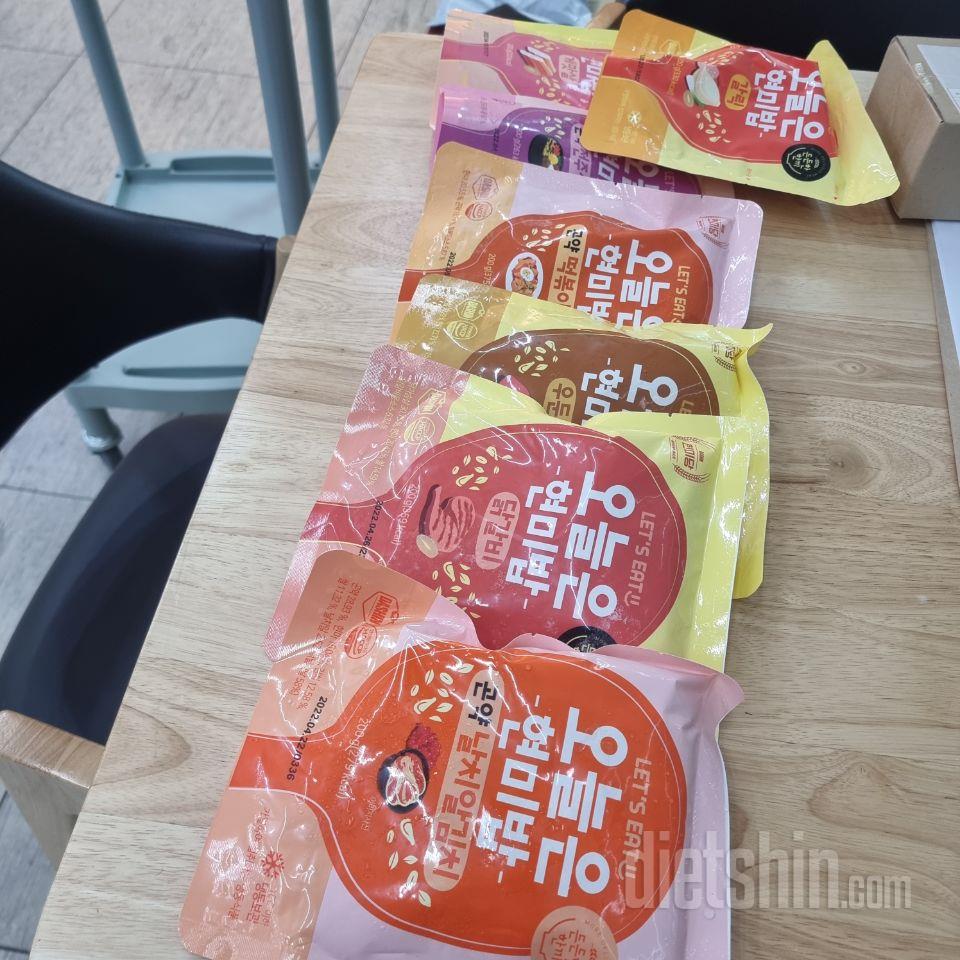마늘볶음밥 먹어보고 괜찮아서 재구매해
