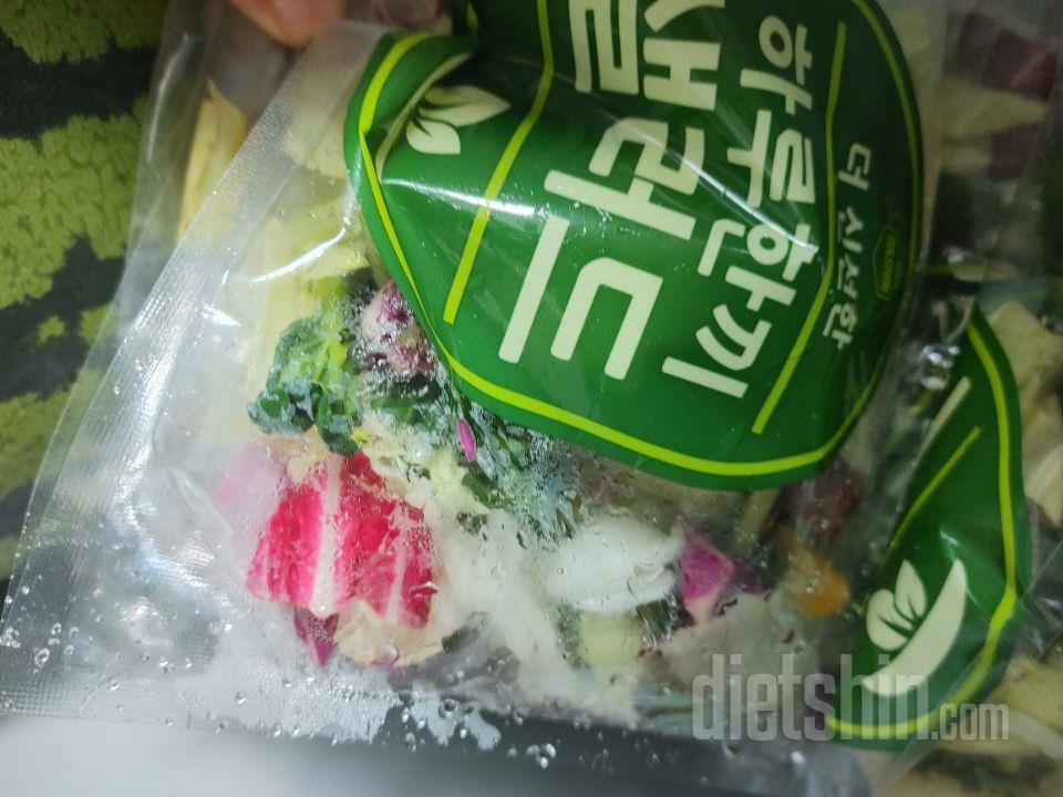 신선하고 소스가 맛나요
다이어트 땜시