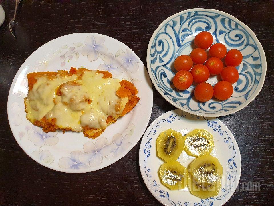 단호박치즈+방울토마토+키위