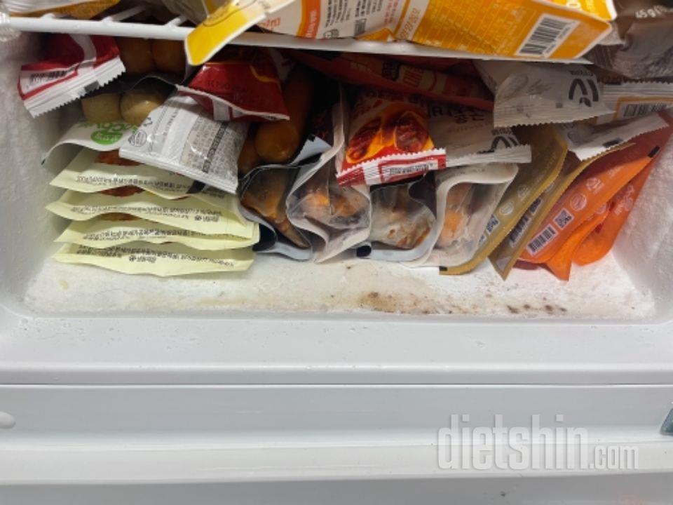 냉동실 꽈악 채웠어용ㅎㅎ
떨어질 걱정