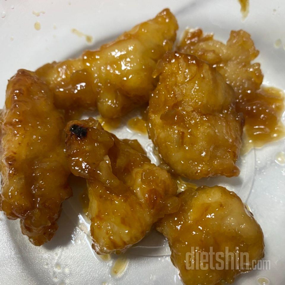 모지 진짜 치킨같아.. 넘맛있어요
다