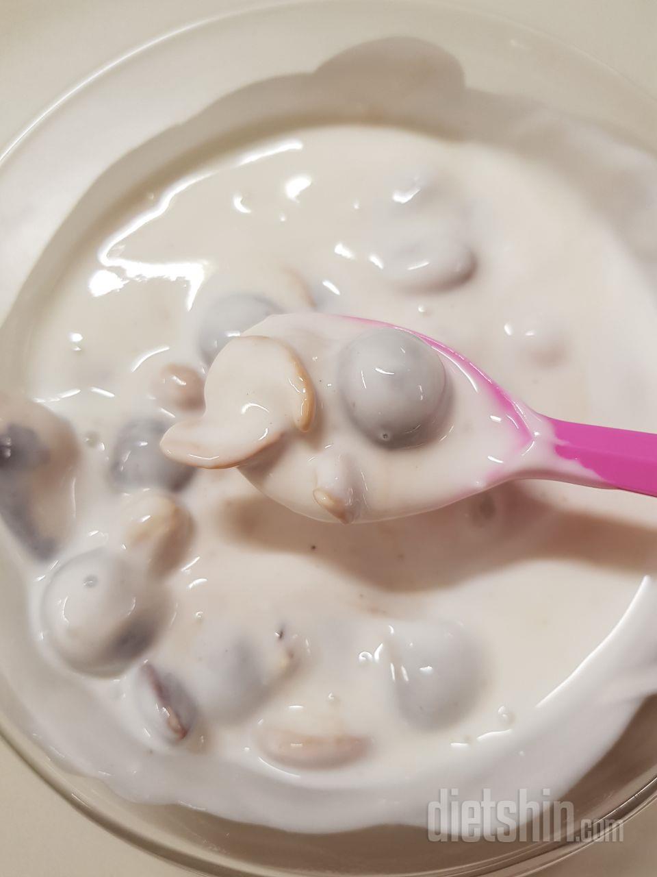 이건 계속 구매 하게 되네요. 요거트