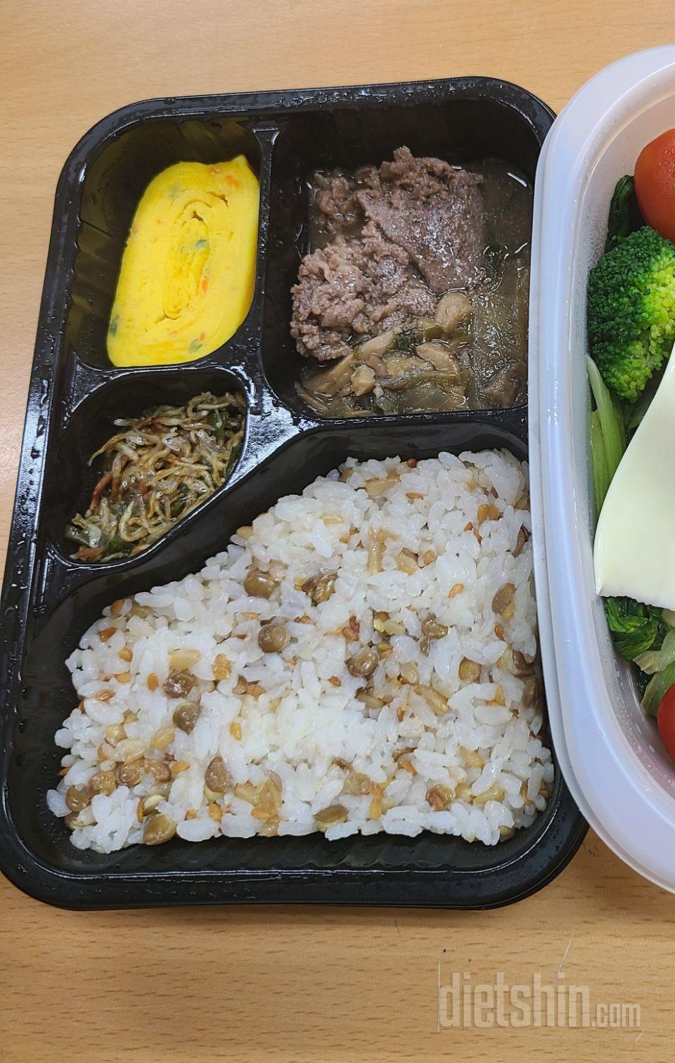 늘 만족하며 재구매해여 맛있어요 다른