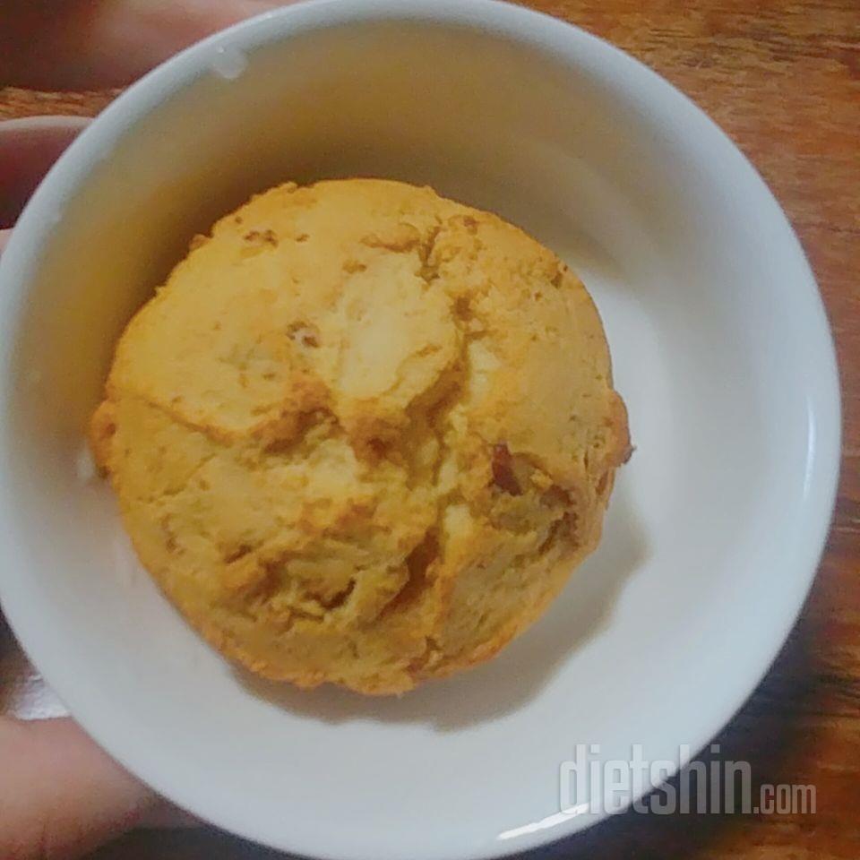 일냈다...맛있다...일반 스콘보다는