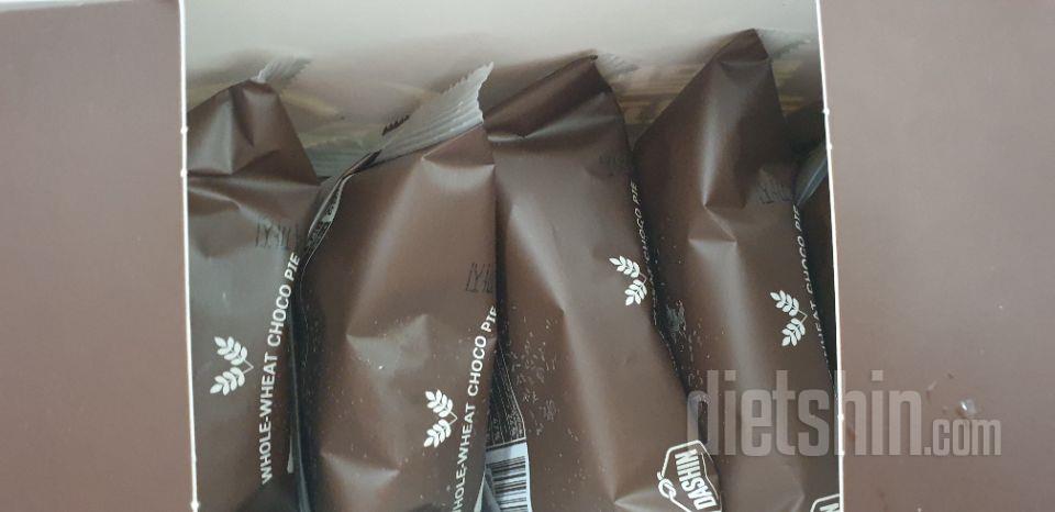 촉촉하면서 넘 달지 않아 먹기 좋아요
