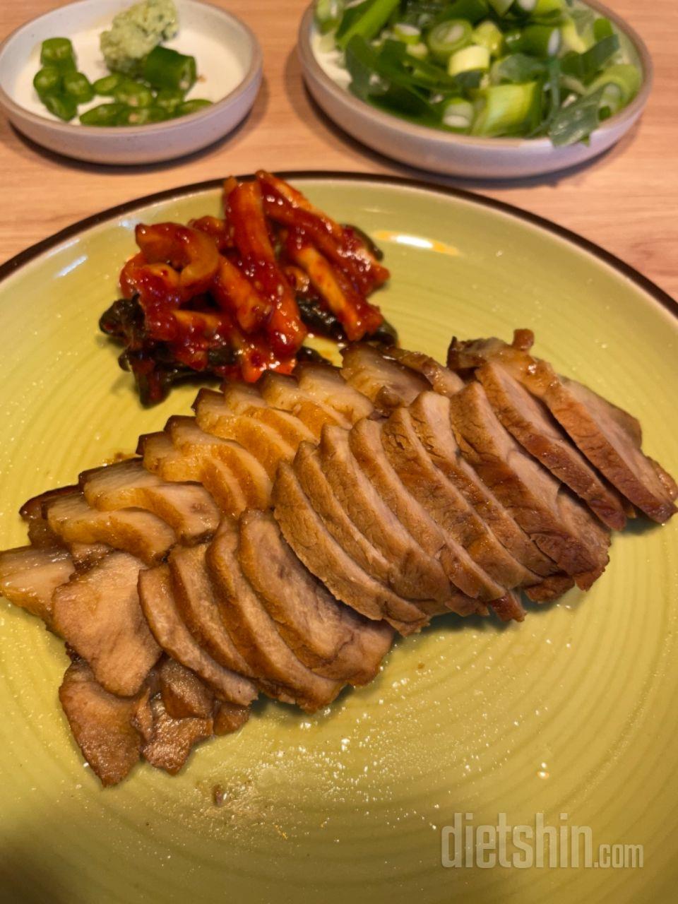 이거 맛있네요. 다 먹으면 또 사먹을