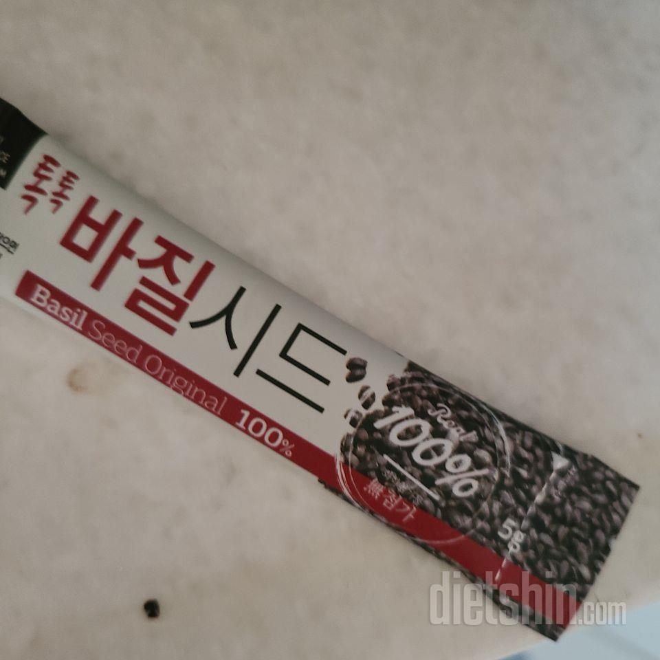 징그러워서 입에 털어넣고 물 마셔요ㅋ