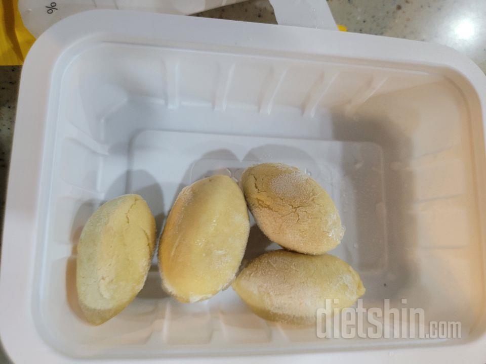 냉동상태에서 바로먹어도 너무맛잇어요^