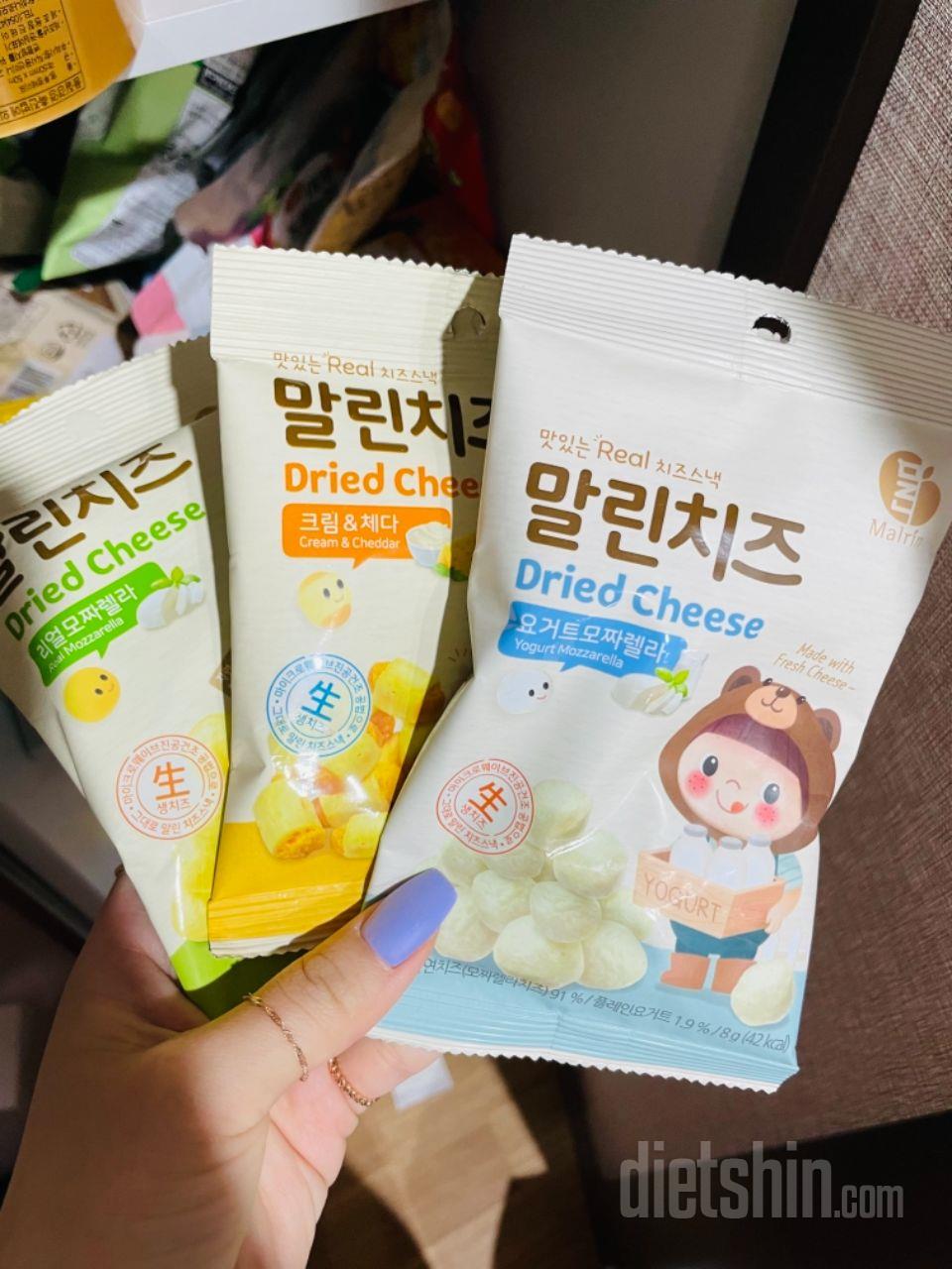 요거트는 조금 별로고 체다가 입맛에