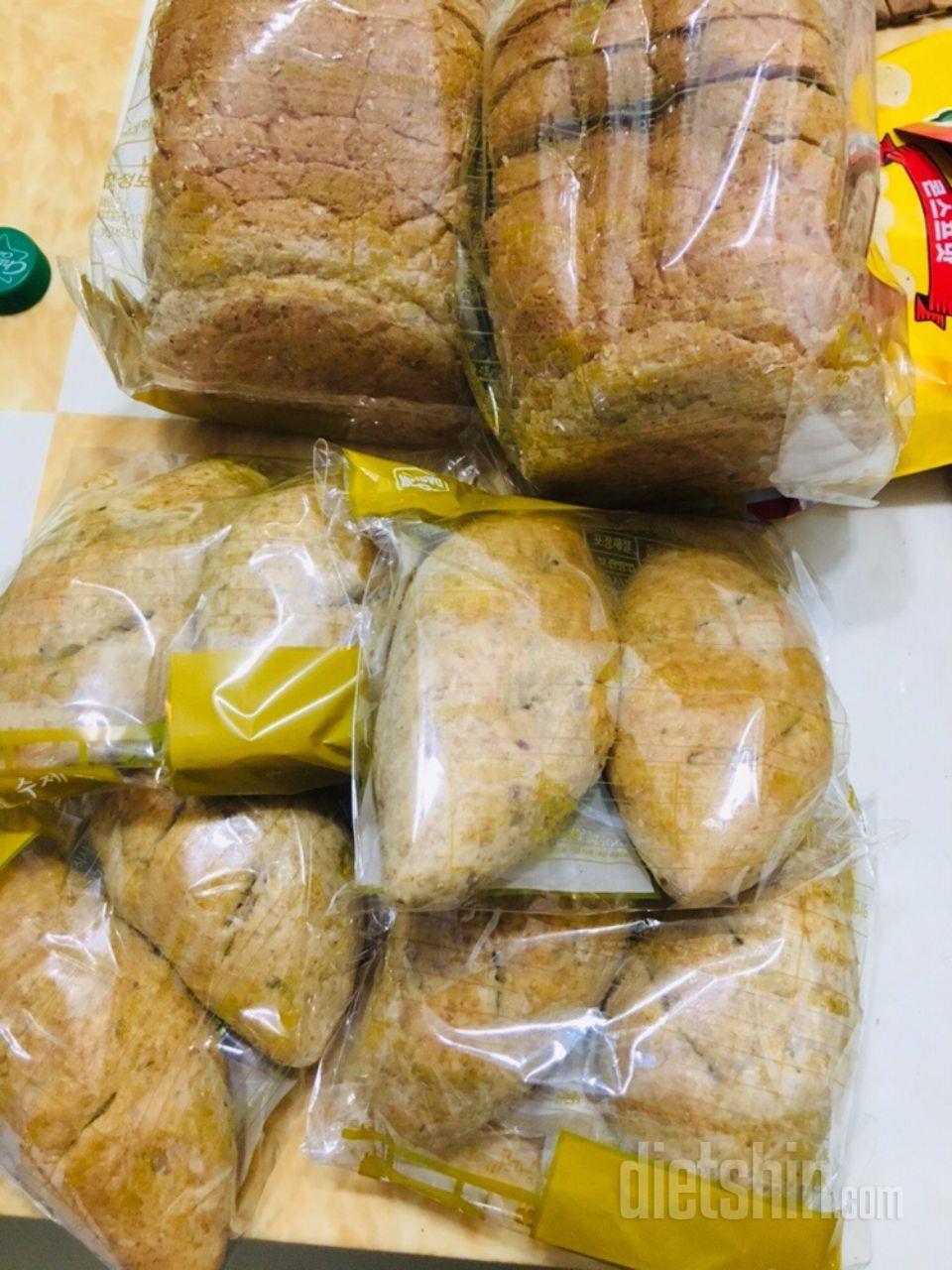 통밀당 빵 다 먹어봤는디 옥수수랑 식