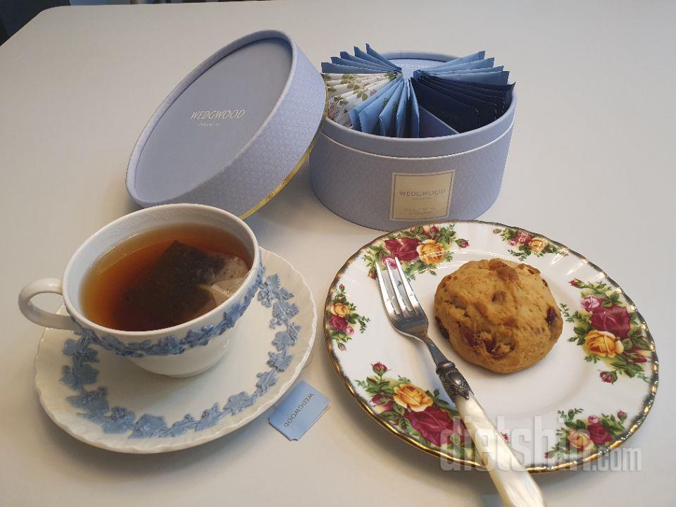 세상에 너무 맛있어요.
두부스콘이니