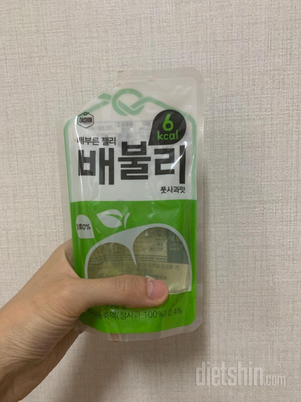 맛있어요 빨대는 안 들어있어도 될거