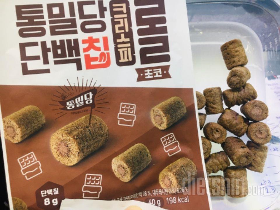 하나씩 맛보고 입맛에 맛는거 추가로