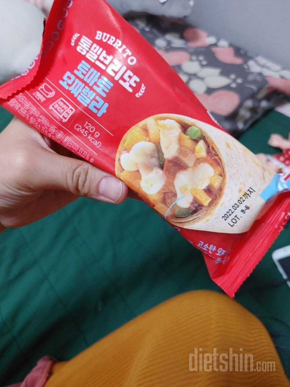 5만원채우려구 사봤는데 조카가 홀랑먹
