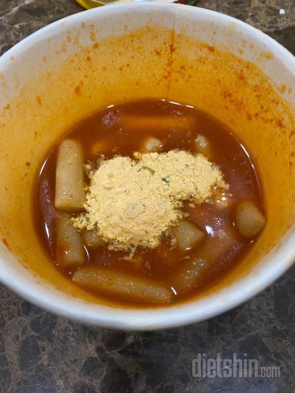 매콤하니 너무 맛있어요..! 
근데