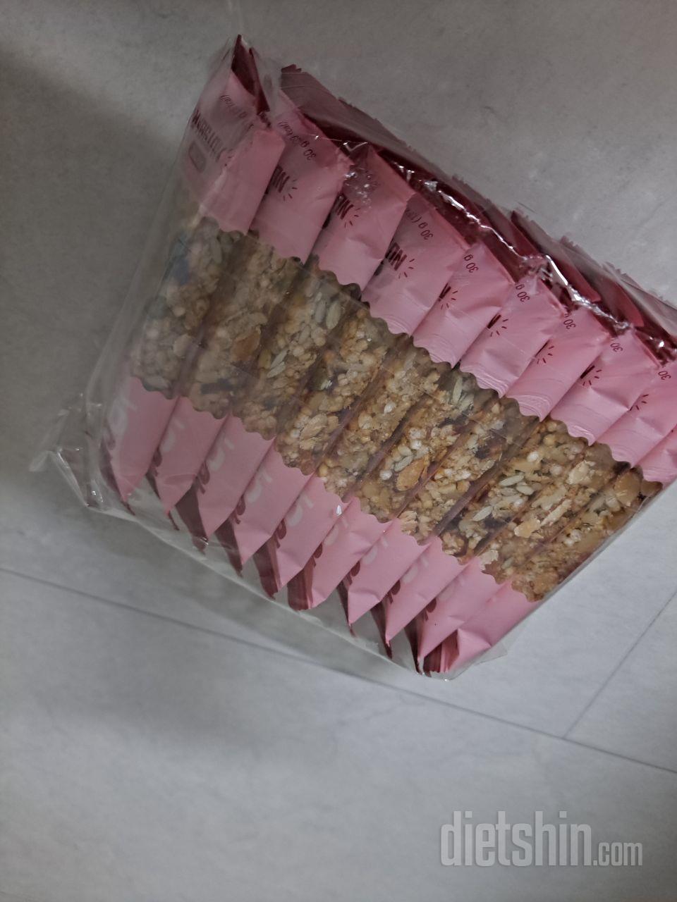 빠르게 잘 도착했네요
육아하다 힘들때