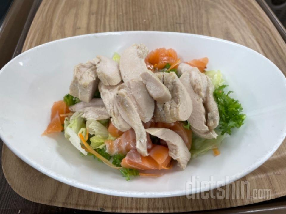 카레는 조금 싱거웠고 다른거는 다 괜