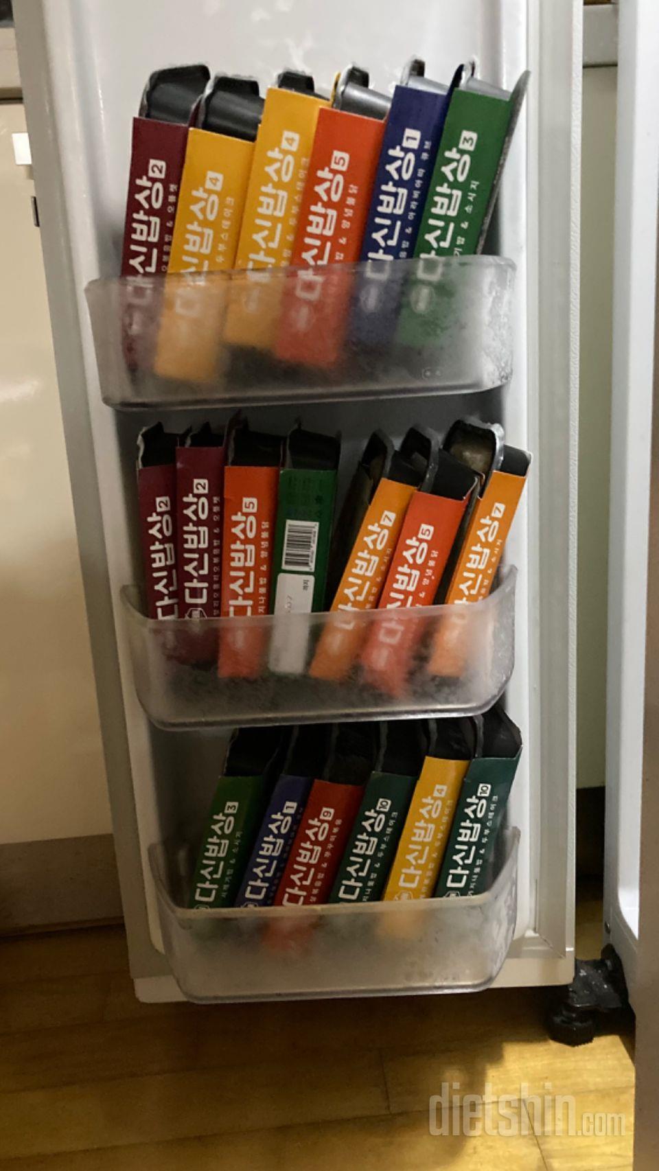 딸램과 사이좋게 먹으려 왕창 구입해서